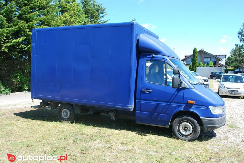 
								Mercedes-Benz Sprinter 1999 full									