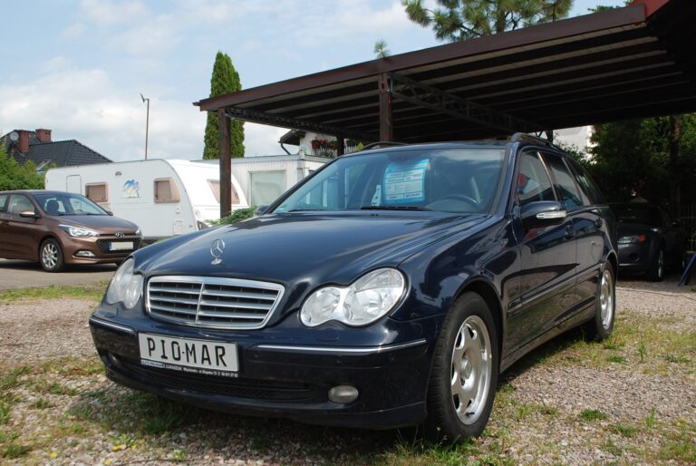 Mercedes-Benz. C klasa W203 lift. 1,8 benzyna.