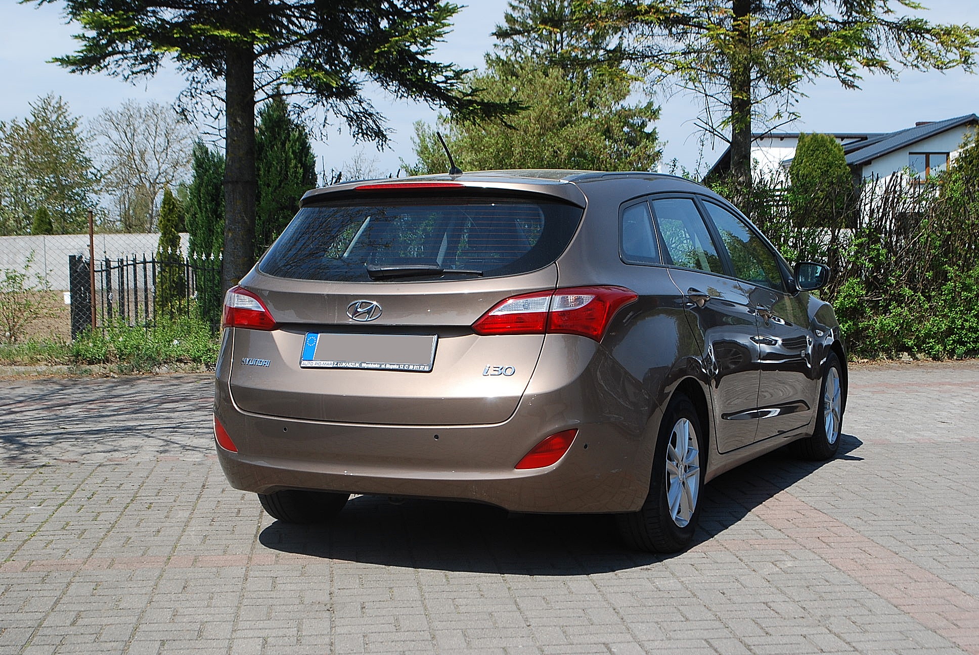 
								Hyundai i30 kombi. full									