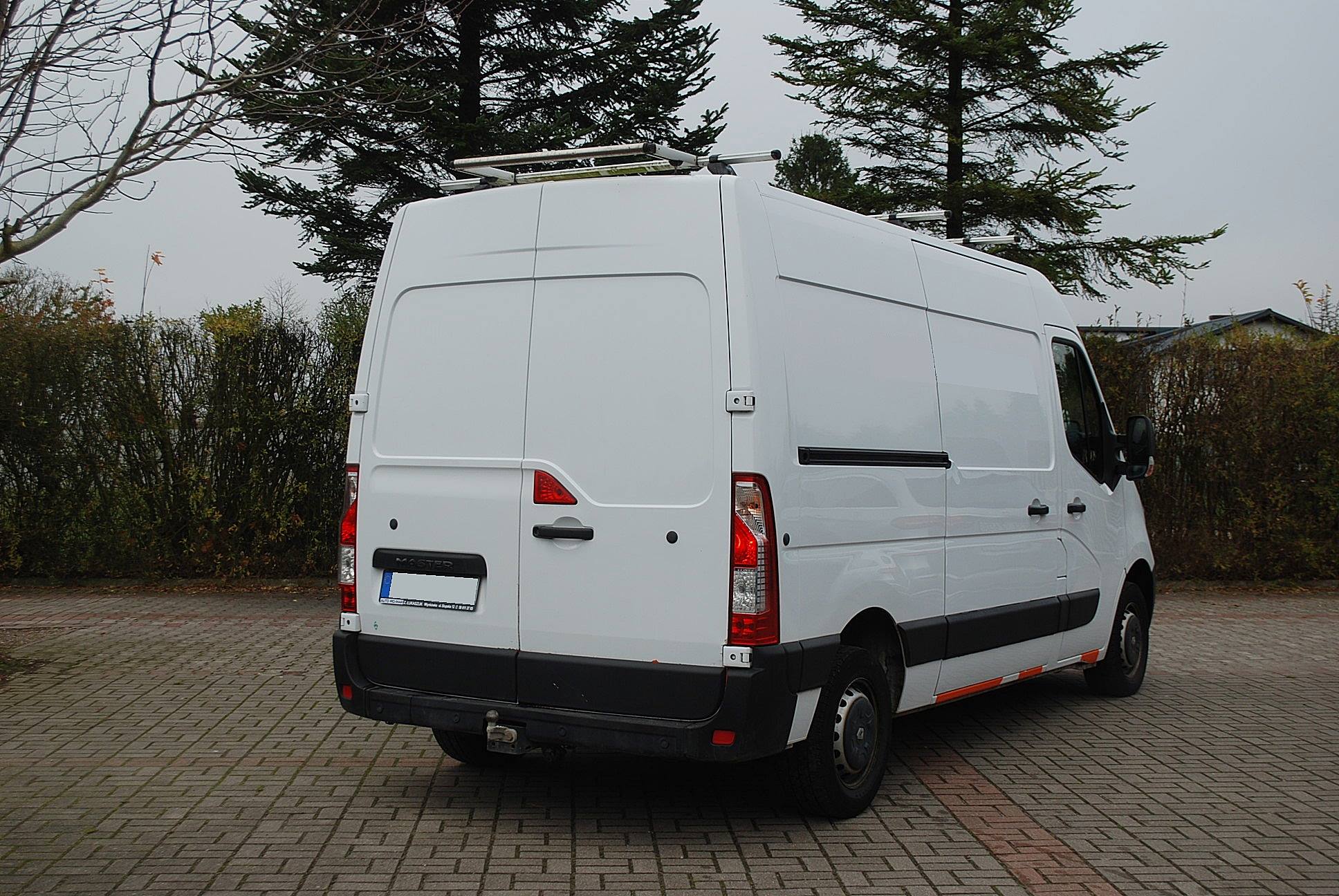 
								Renault Master L2H2. Niski przebieg. full									
