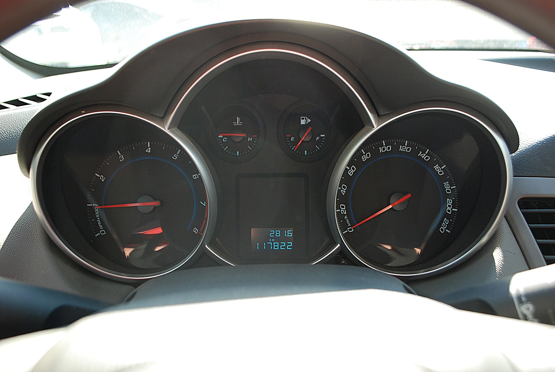 
								Chevrolet Cruze 1,6 benzyna. full									