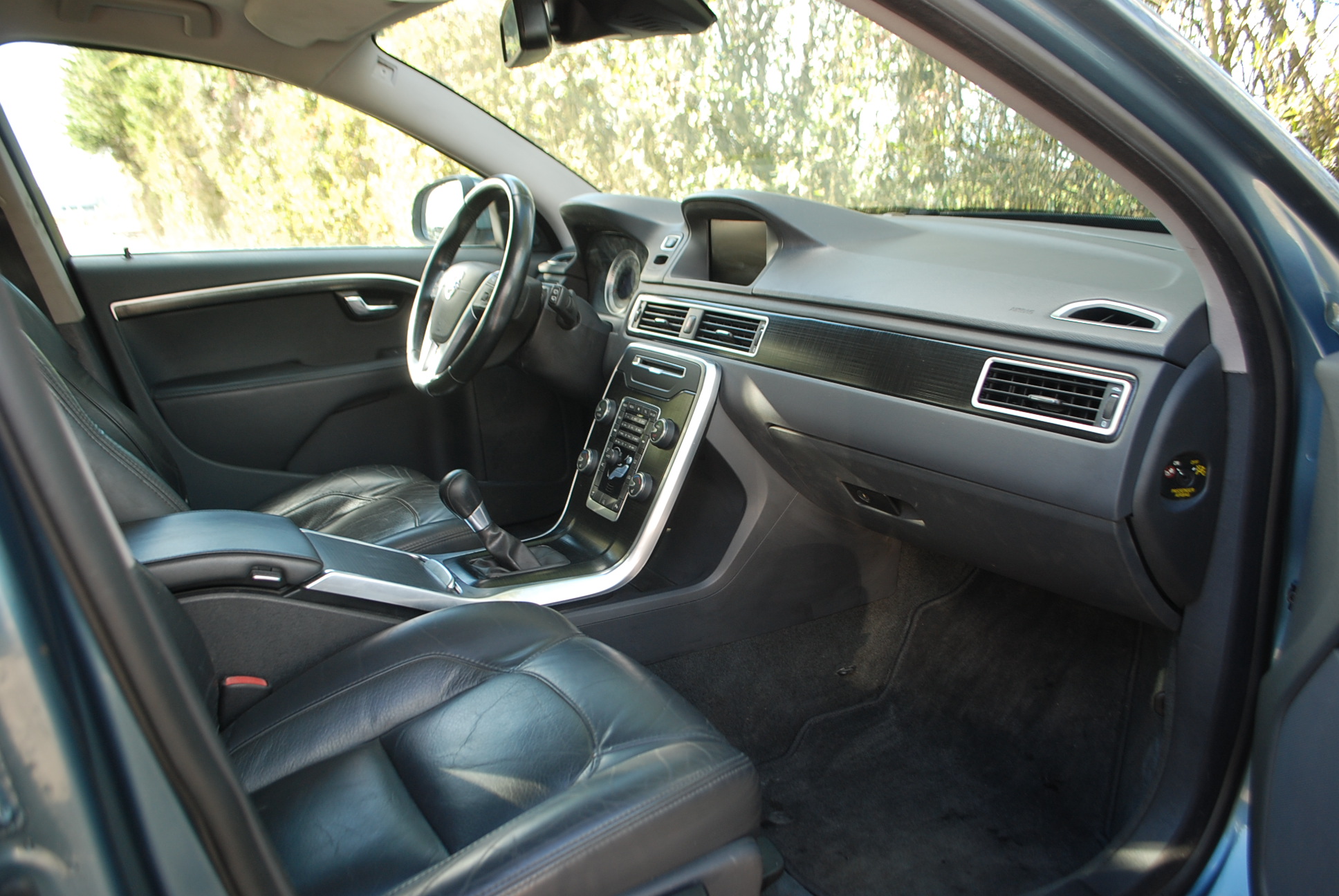 
								Volvo V70 2,0 diesel. full									