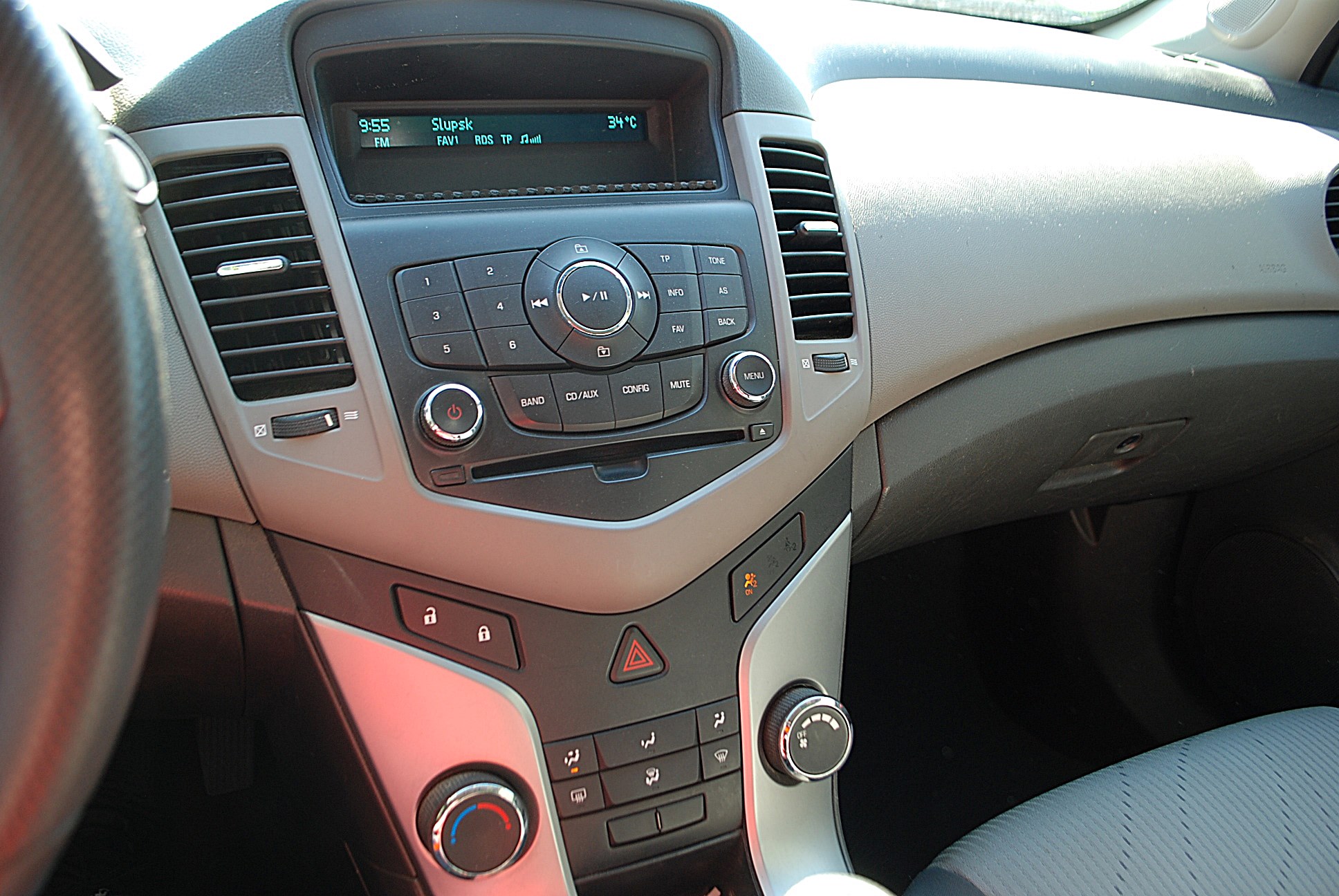 
								Chevrolet Cruze 1,6 benzyna. full									