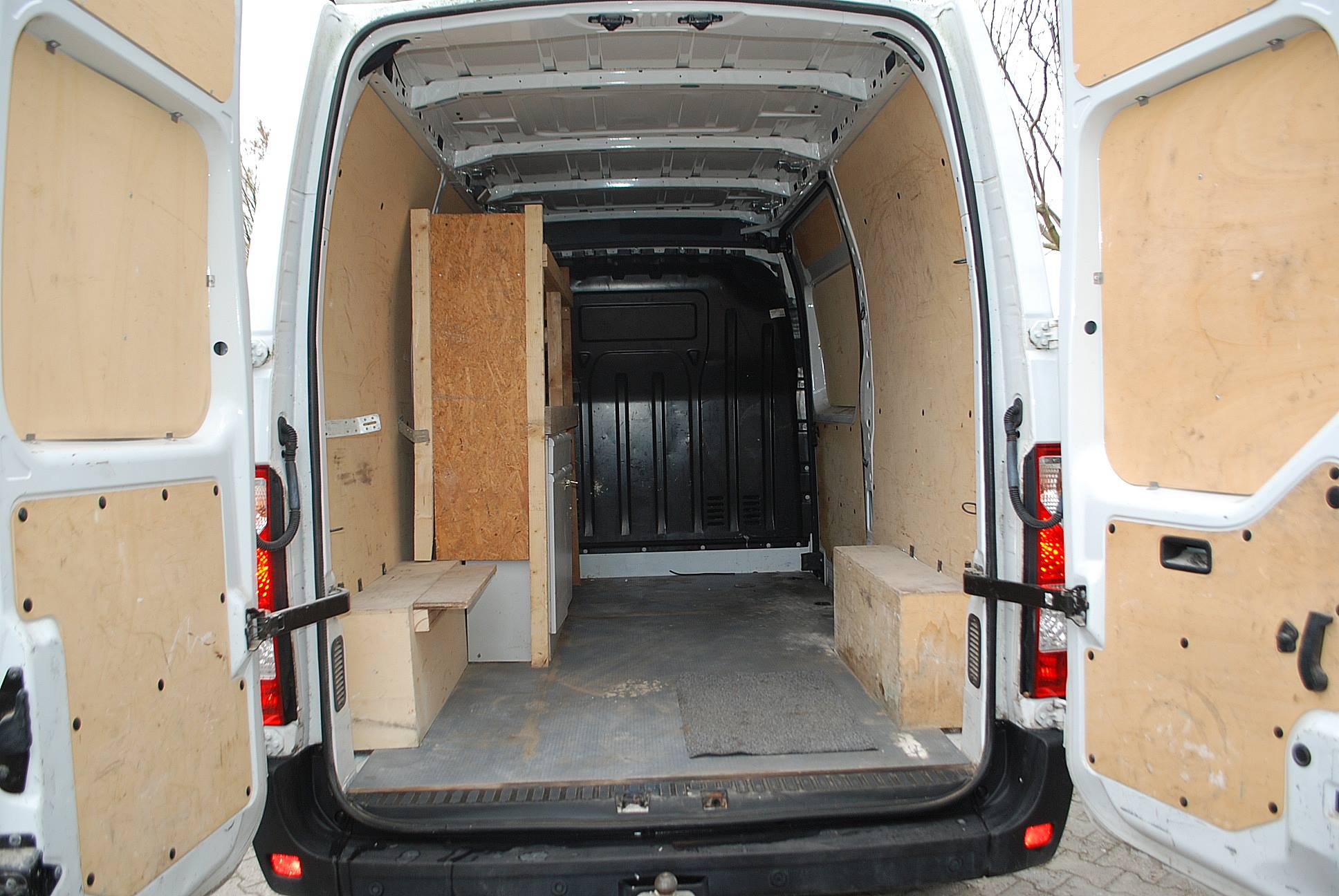 
								Renault Master L2H2. Niski przebieg. full									