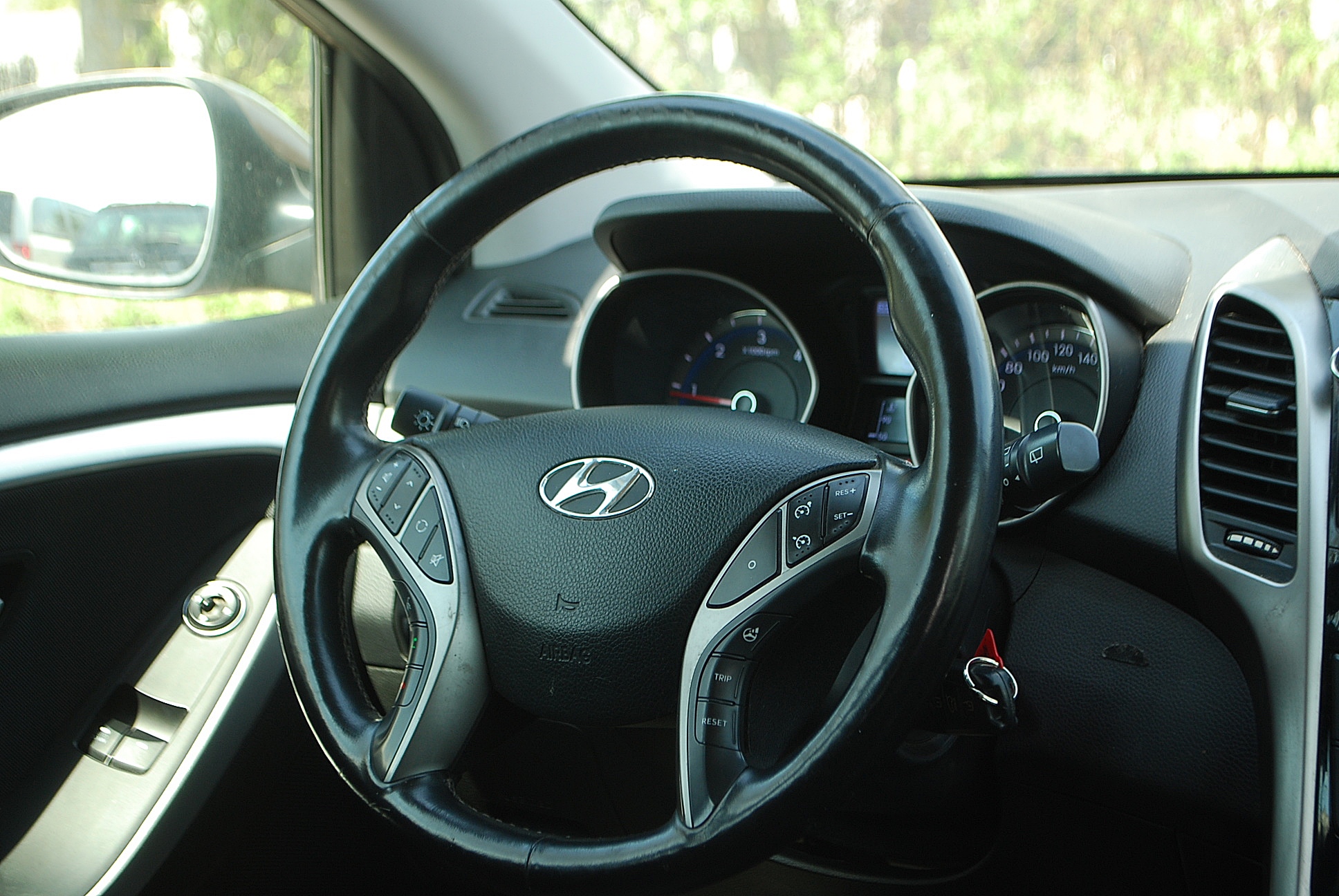 
								Hyundai i30 kombi. full									