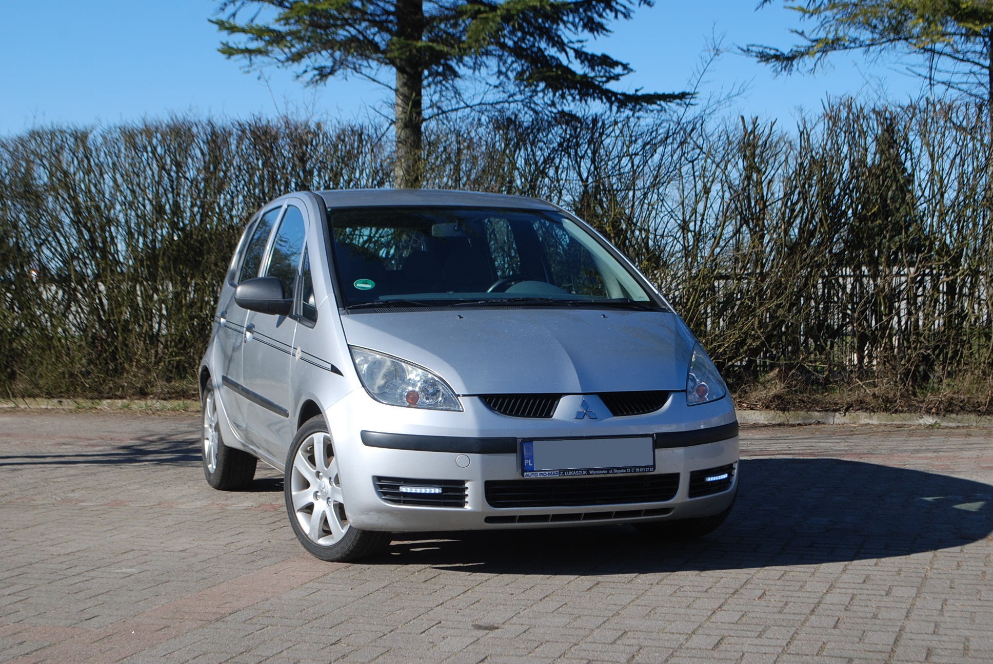 
								Mitsubishi Colt 1,1 benzyna. full									