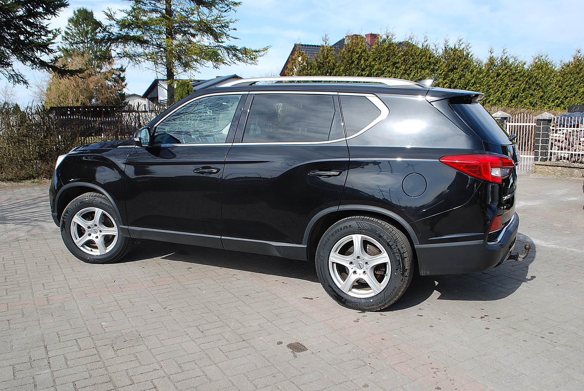 
								Ssangyong REXTON. 4×4. Automat. full									