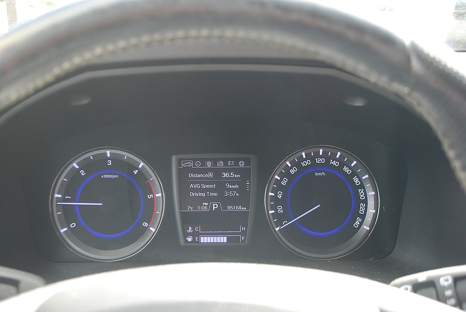 
								Ssangyong REXTON. 4×4. Automat. full									