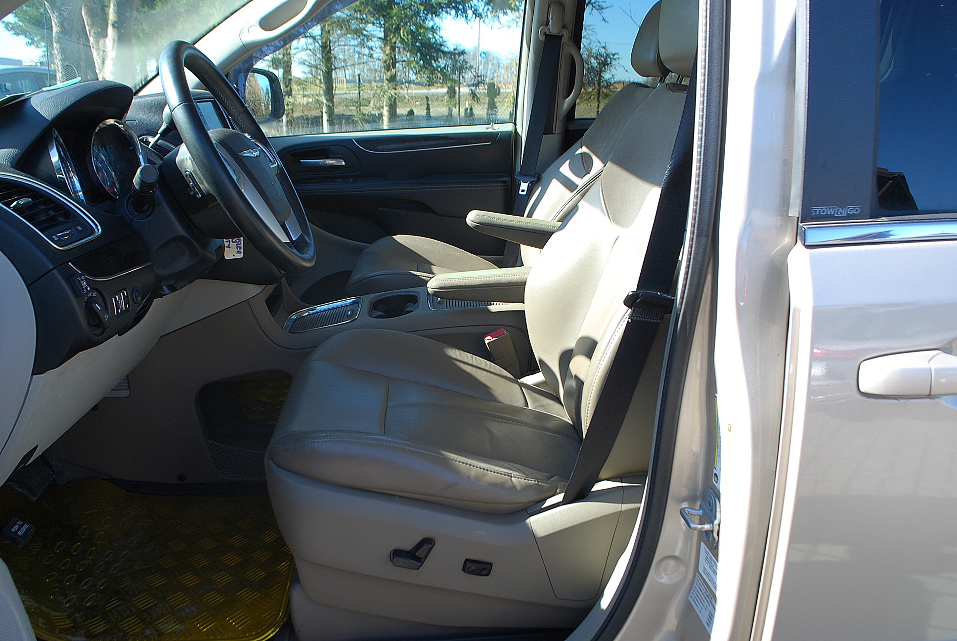 
								Chrysler Town&Country. Nowa instalacja gazowa LPG. full									
