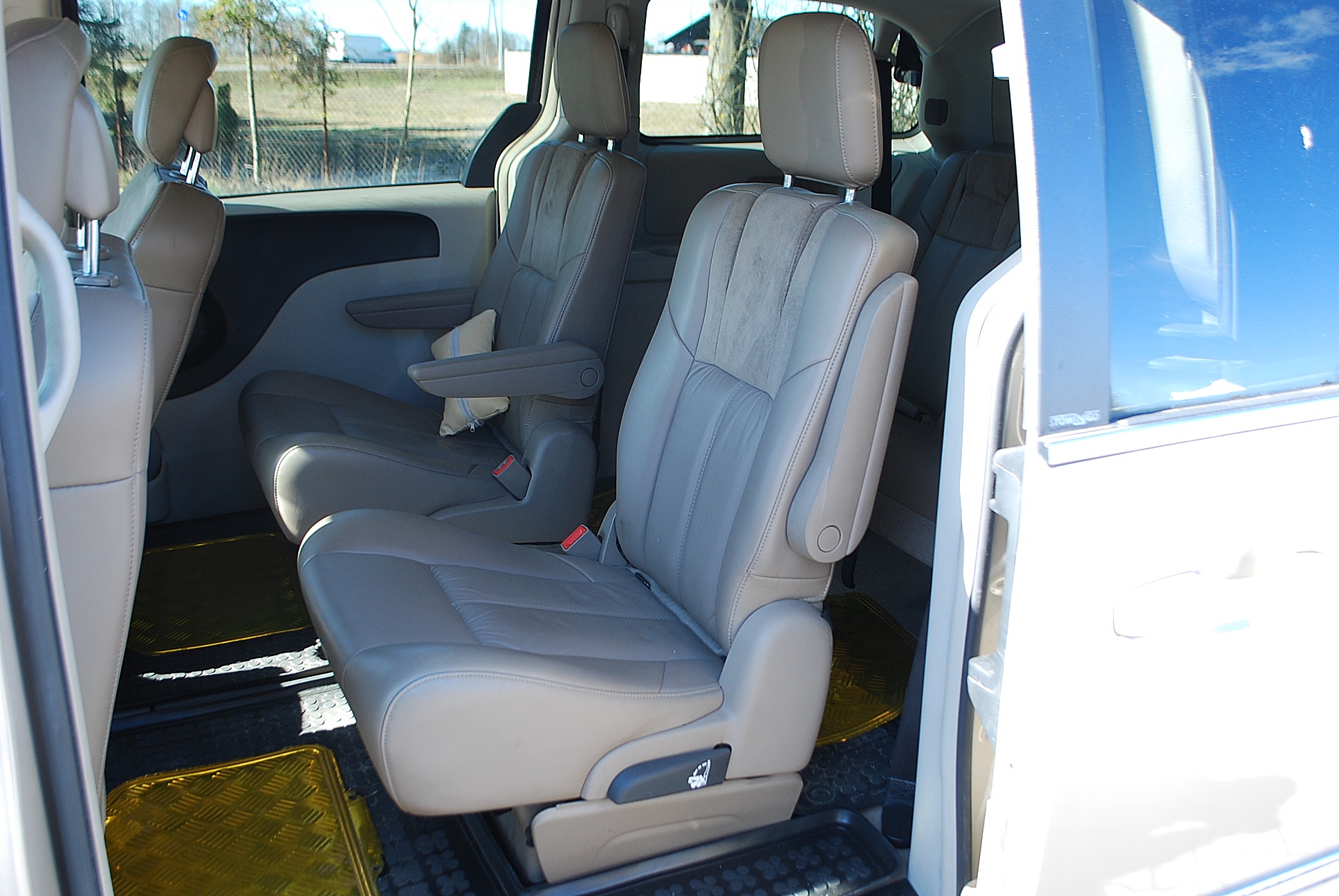 
								Chrysler Town&Country. Nowa instalacja gazowa LPG. full									