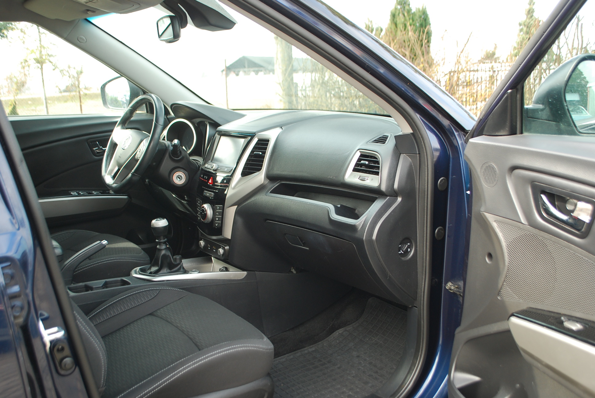 
								Ssangyong Tivoli 1,6 benzyna/gaz LPG. full									