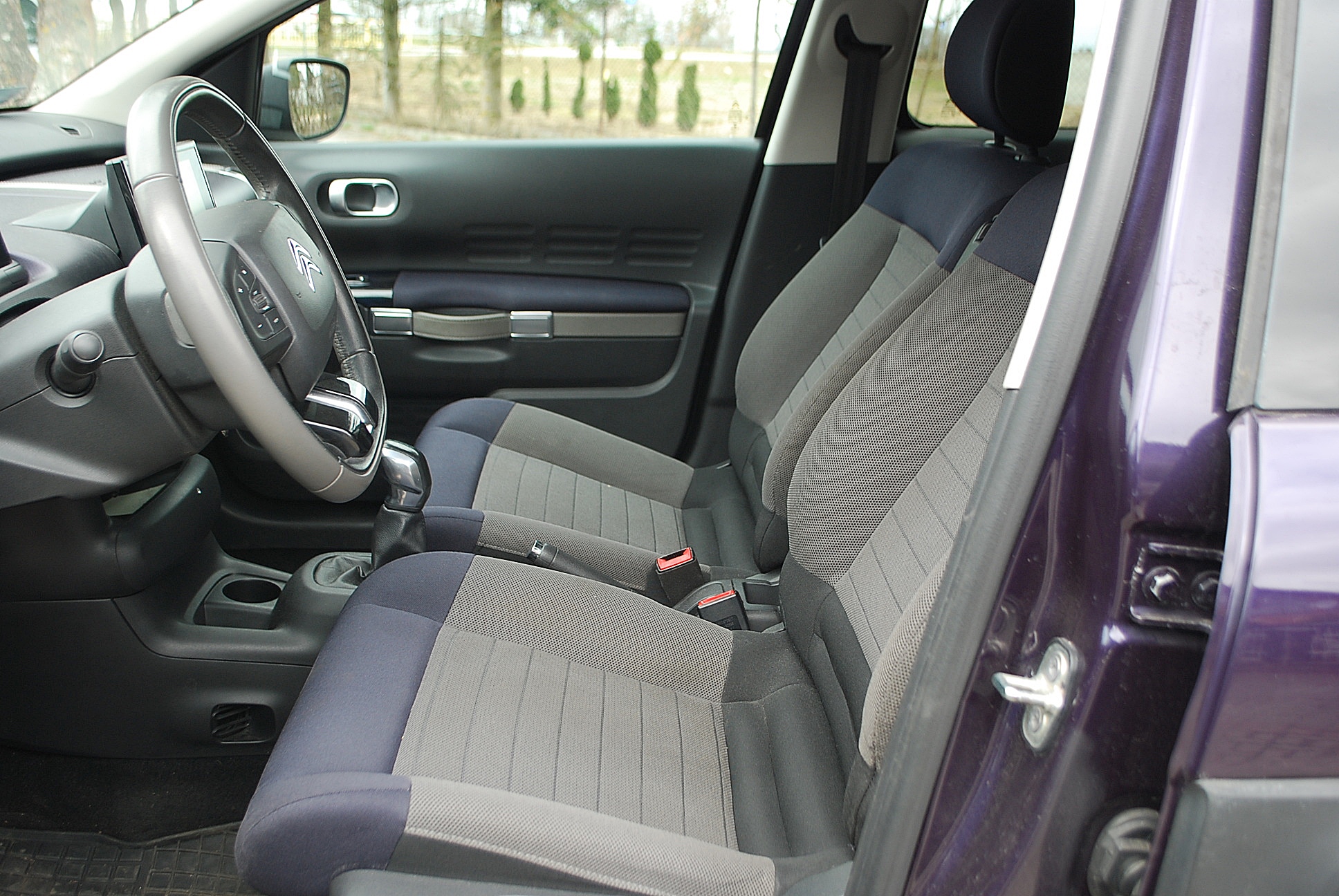 
								Citroen C4 Cactus. 1,2 benzyna. full									