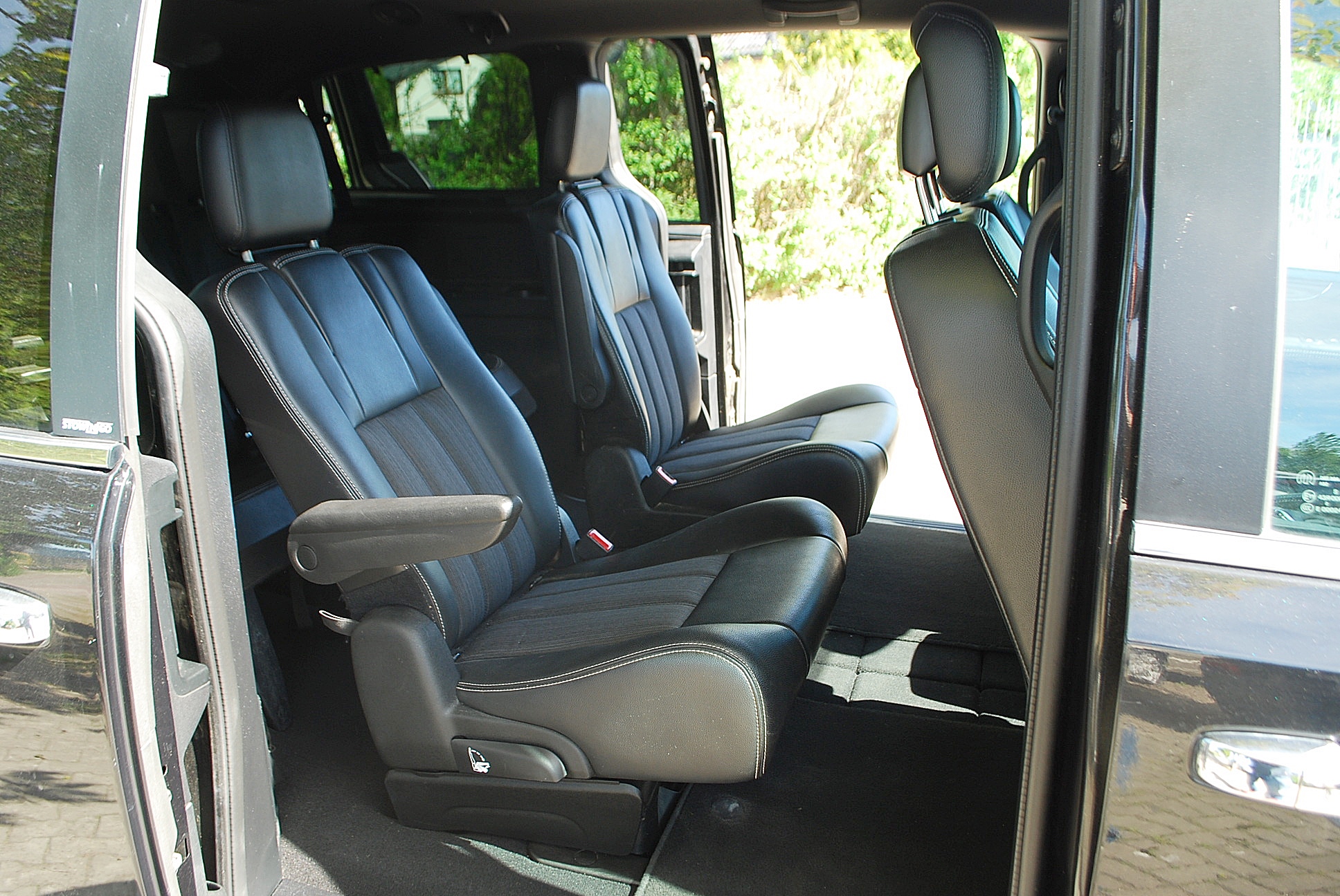 
								Lancia Voyager S. 2,8 diesel. full									