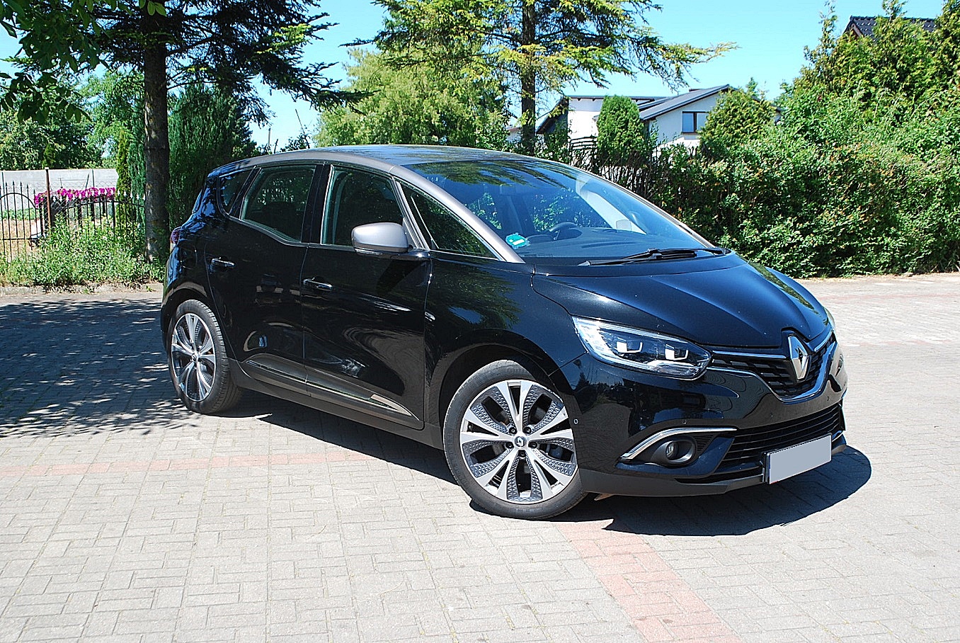 
								Renault Scenic IV. full									
