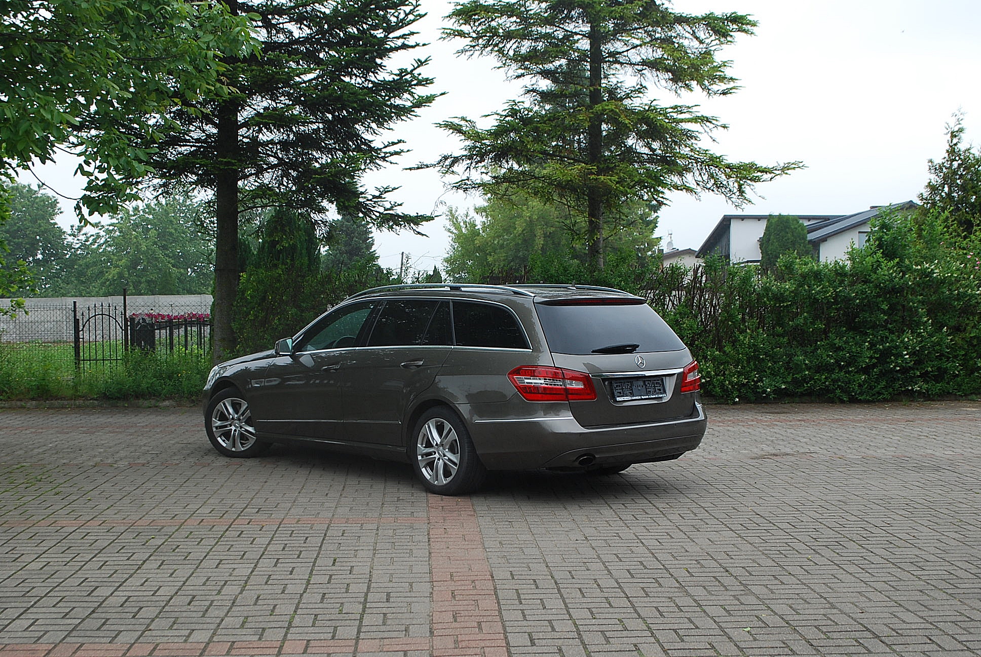 
								Mercedes E-klasa. Nowa instalacja gazowa LPG. full									