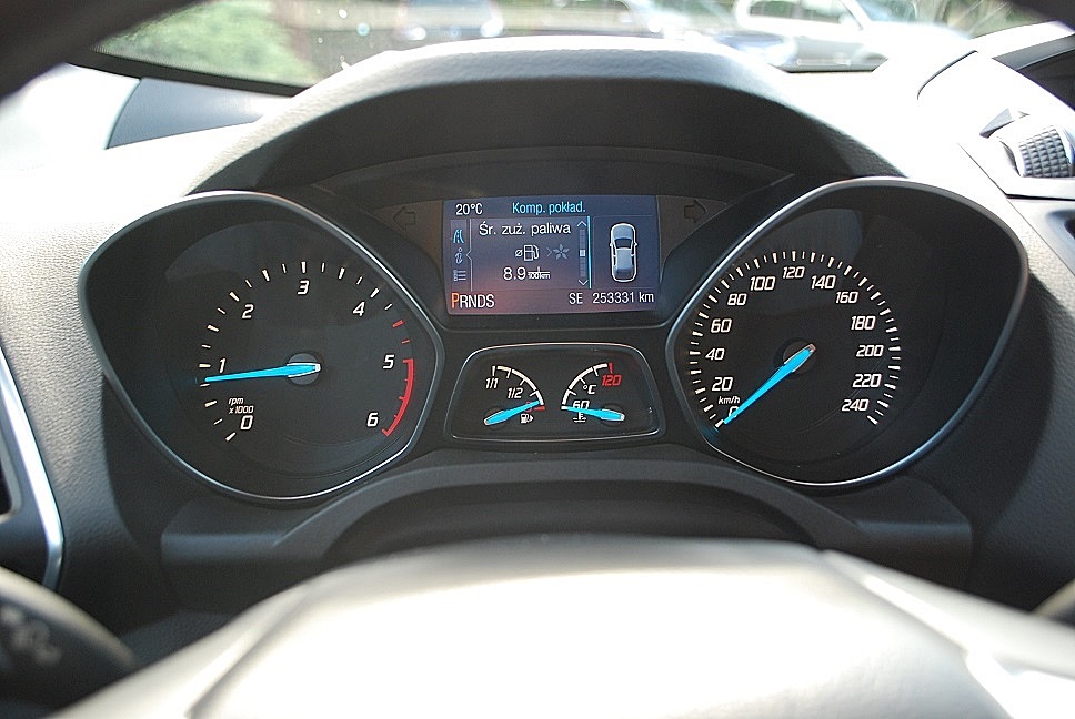 
								Ford Kuga 2014r. Automat. 4×4. Nowy rozrząd. full									