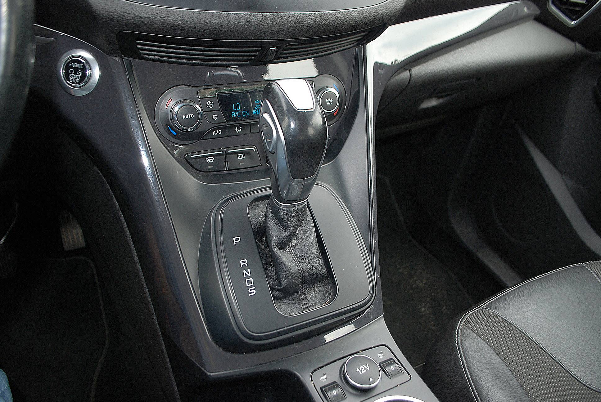 
								Ford Kuga 2014r. Automat. 4×4. Nowy rozrząd. full									