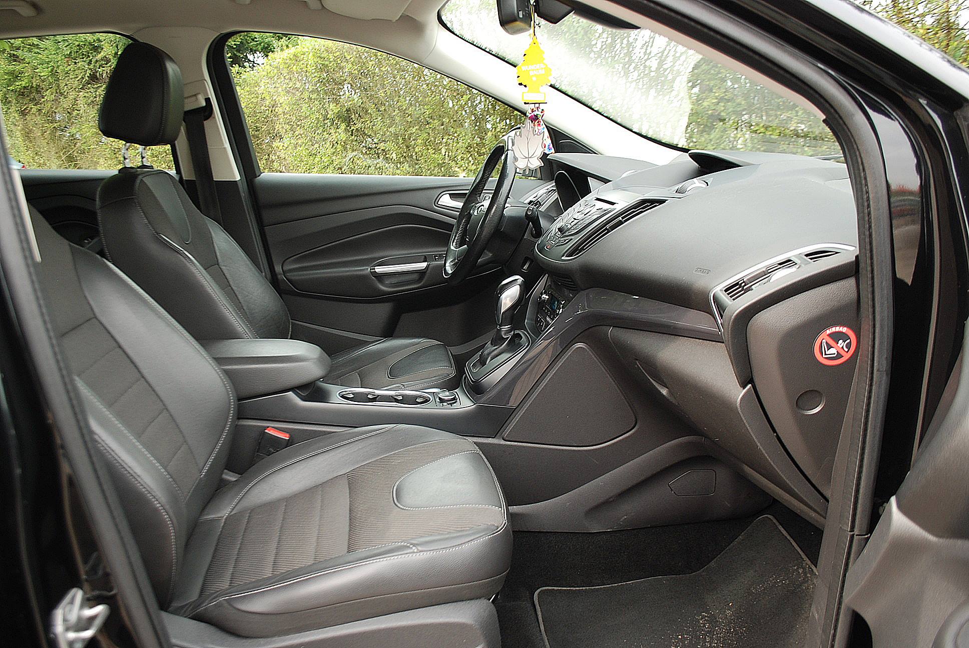 
								Ford Kuga 2014r. Automat. 4×4. Nowy rozrząd. full									