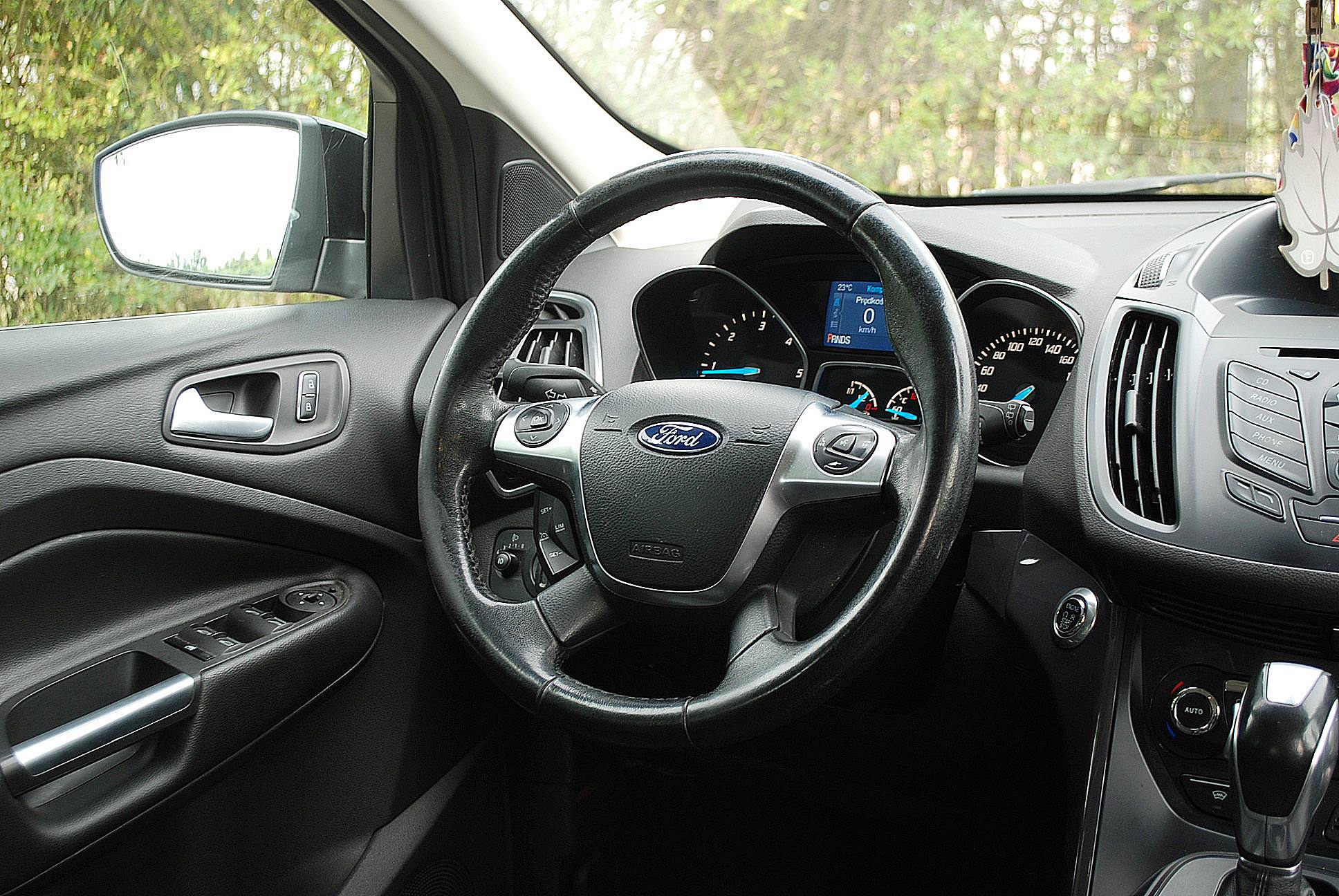 
								Ford Kuga 2014r. Automat. 4×4. Nowy rozrząd. full									