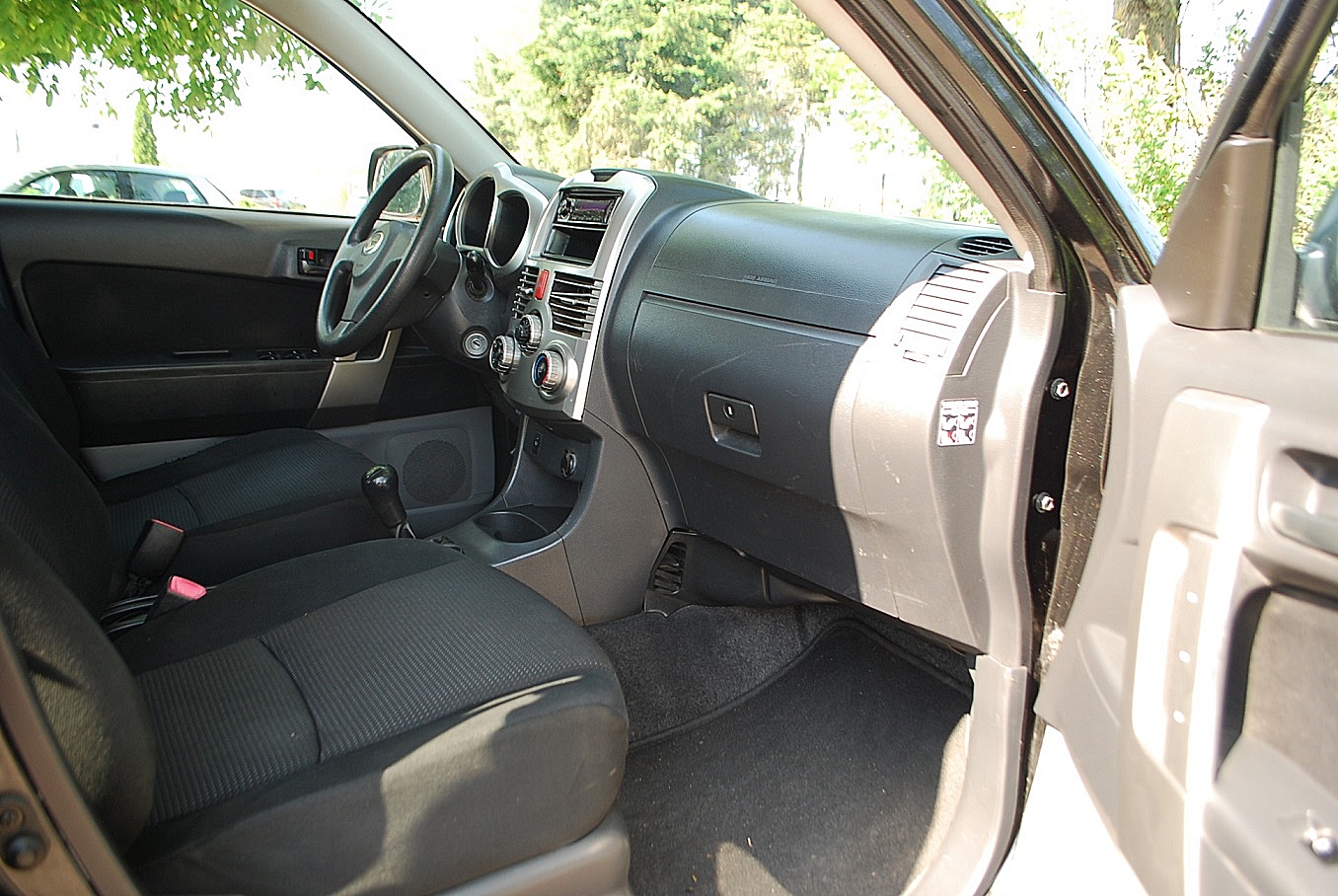 
								Daihatsu Terios II. 1,5 benzyna. 4×4. Klimatyzacja. full									